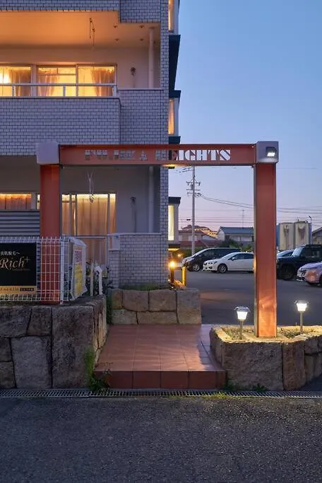 Apartment 【ペットok】Jr春日井駅より徒歩3分！ビジネス、観光に最適の宿
